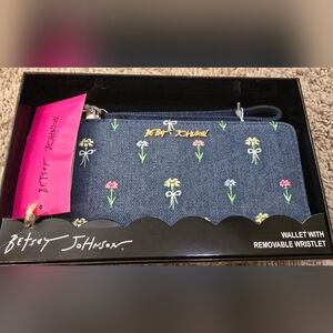 NEW Betsey Johnson denim zip-around wallet with an embroidered flower print.